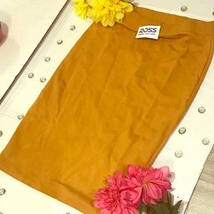 NWT Ross Dress for Less Iris orange pencil skirt.